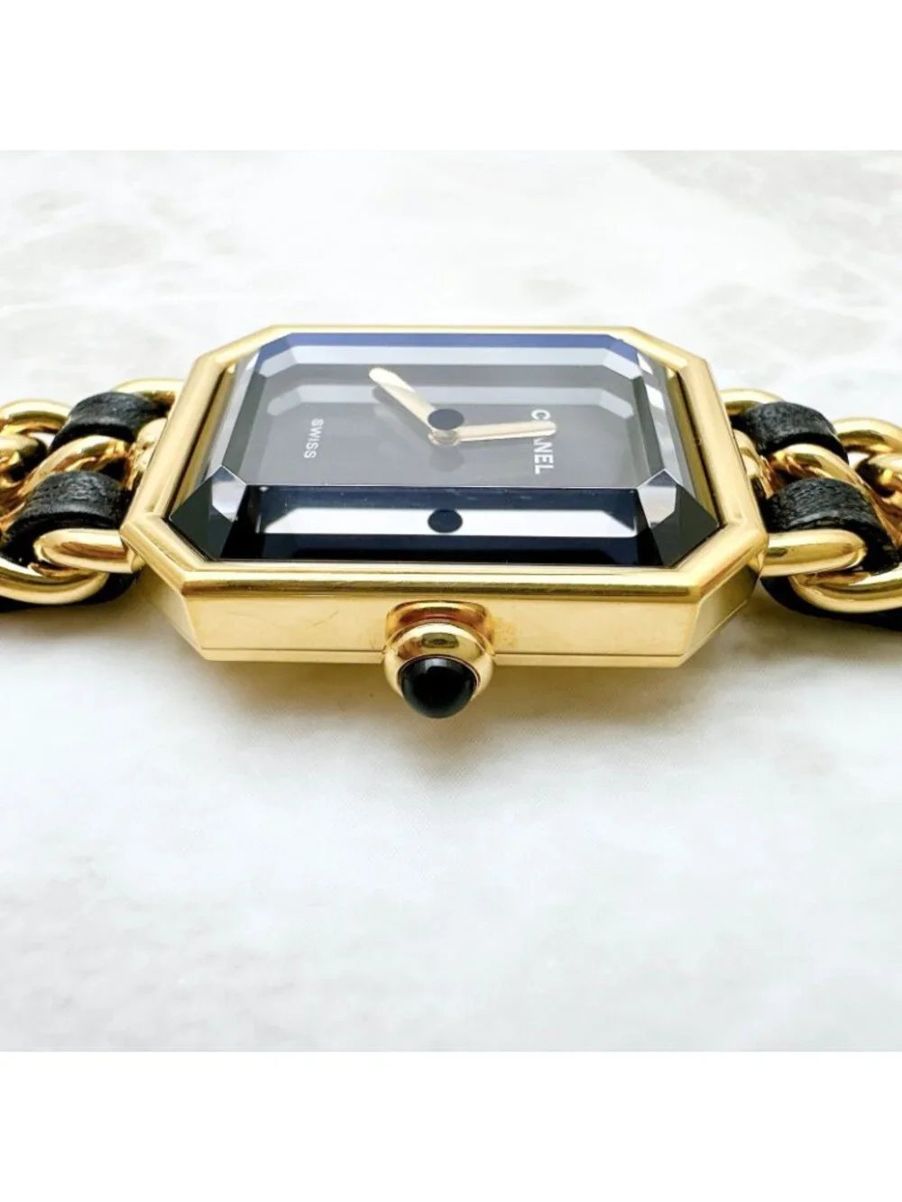 Chanel Premiere M Watch Quartz Leather with Booklet